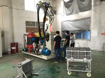 شراء الأبيض الأزرق الأخضر الأصفر الأحمر الأسود آلة رغوة الـ Pu سمك 0-200mm 3000kg online manufacture