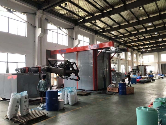 شراء المكوك الصناعي Rotomolding Machine 40kw ماكس حجم المنتج 5000L online manufacture