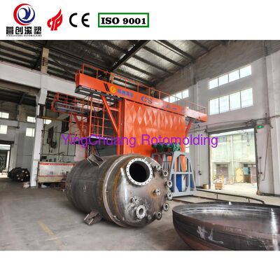 درجة حرارة التشكيل 200400 درجة مئوية شاتل rotomolding Machine وضع تبريد الهواء يضمن انتاج الشكل المتسق والبلاستيكي